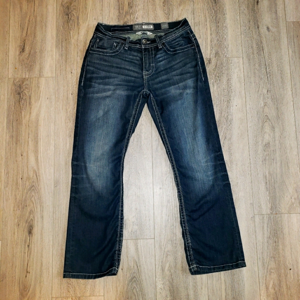 BKE Aiden Medium Wash Distressed Jeans  29xS